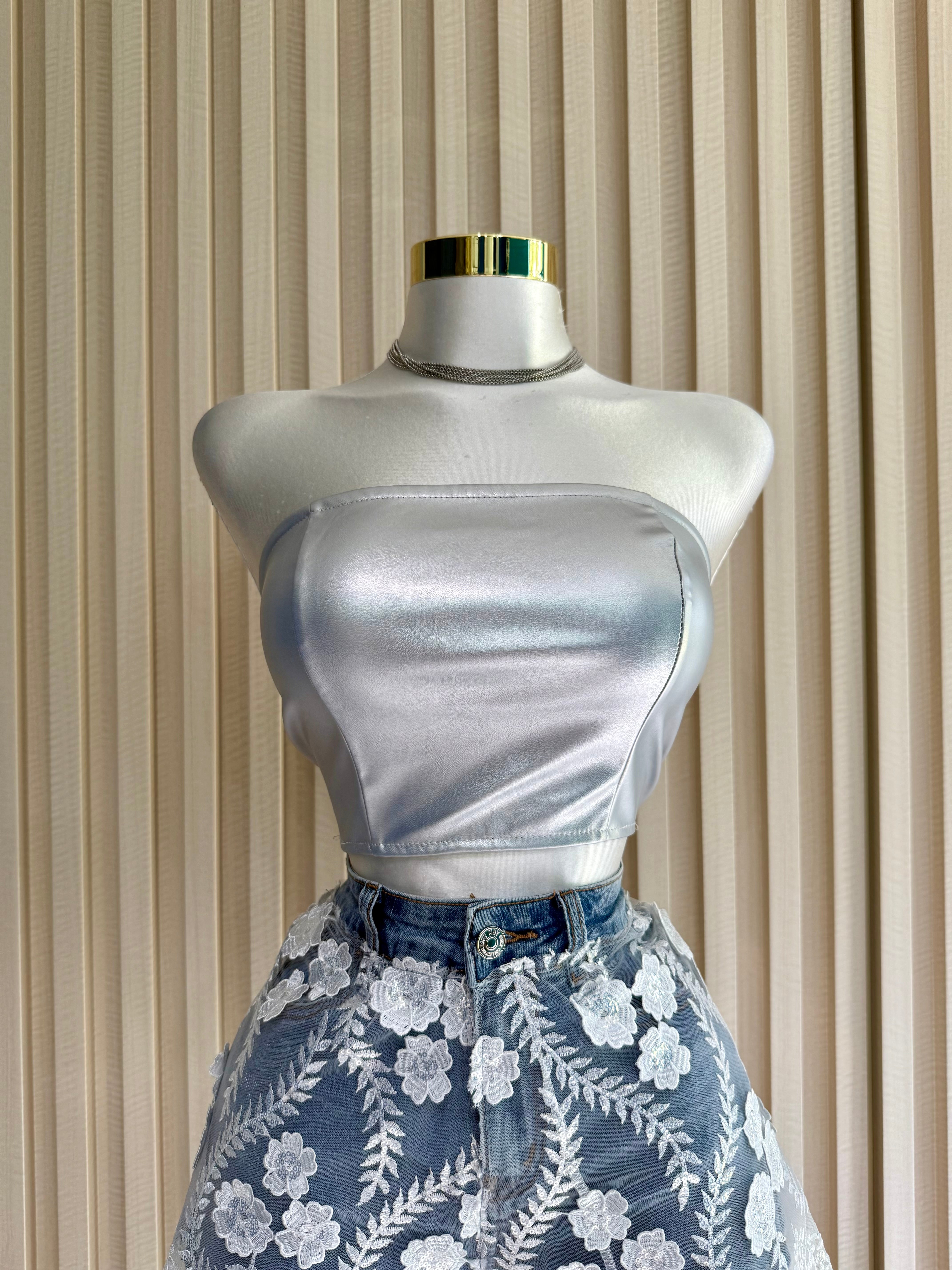 Silver ajustable top